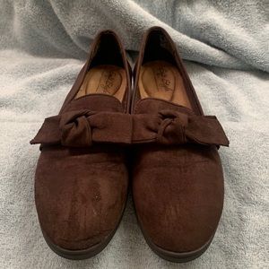 Comfortable Suede flats